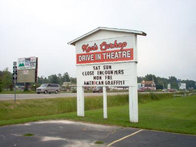 Kens Diner Drive-In Theatre - Marquee